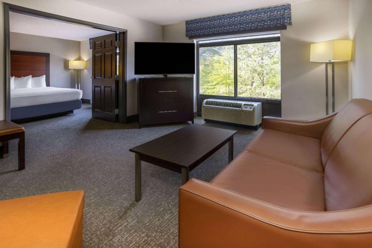Wingate By Wyndham Atlanta Galleria/ Ballpark Smyrna Dış mekan fotoğraf